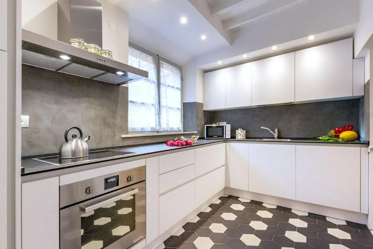 Palazzo Chigi Zondadari Apartment Siena 0*,  Italy